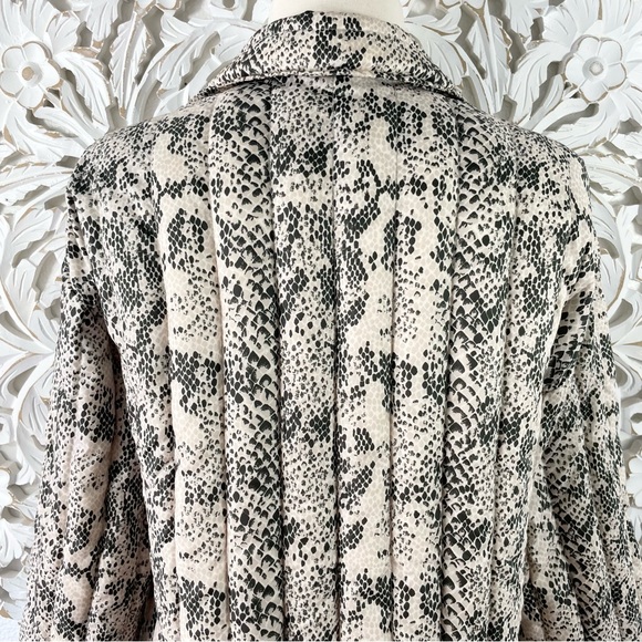 {ATM} Snake Print Boxy Down Puffer Jacket, Size XS - Picture 11 of 14